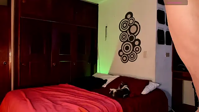 Snapshot of Teo_skinny chatting on November 15, 2:24 pm Teo skinny online show from November 15, 2:24 pm