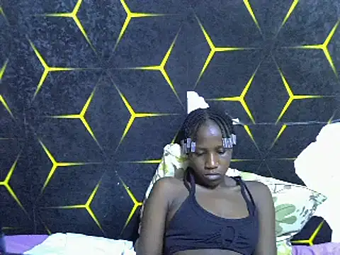 Snapshot of Spicey_diana chatting on February 10, 4:58 pm Spicey diana online show from February 10, 4:58 pm