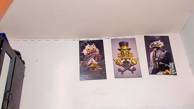 kriixtybrown online show from February 6, 10:43 pm