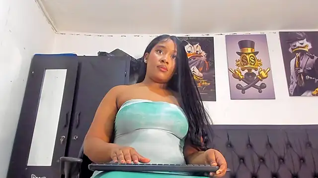 kriixtybrown online show from February 12, 6:09 pm