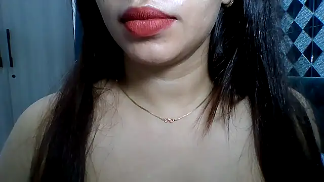sparkling queen online show from October 4, 5:38 am