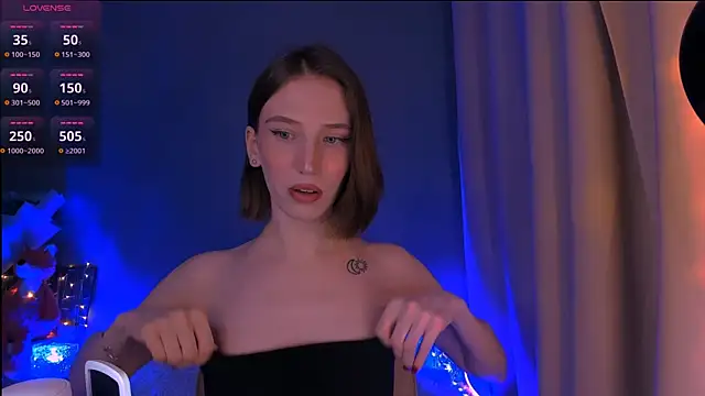 ellaamber online show from March 14, 2:42 am