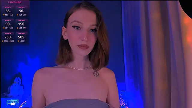 ellaamber online show from November 2, 4:59 am