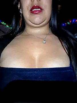 Bella keny online show from December 20, 4:04 pm