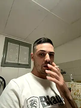 iltoscano95 online show from September 28, 6:24 pm