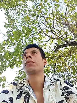 josehot151515 online show from January 24, 10:51 pm