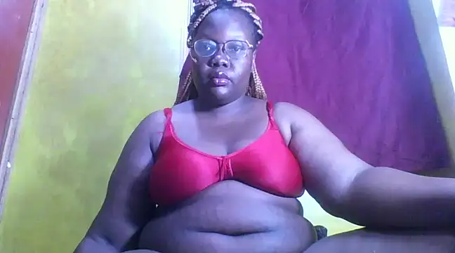 Twinklestar254 online show from December 11, 3:37 pm