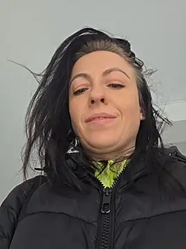 lovewildguy1 online show from March 23, 6:50 am