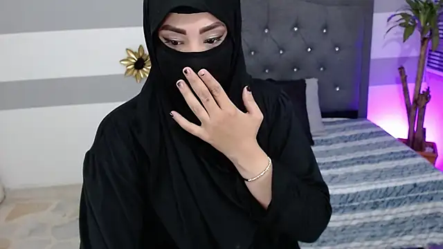 Snapshot of Jalima_sabag chatting on December 18, 10:35 pm Jalima sabag online show from December 18, 10:35 pm
