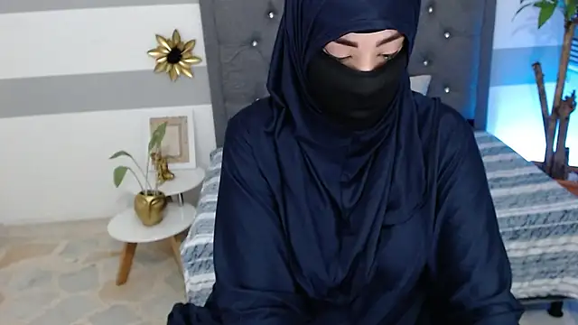 Snapshot of Jalima_sabag chatting on December 28, 11:16 pm Jalima sabag online show from December 28, 11:16 pm