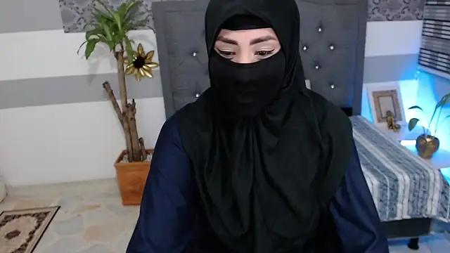 Snapshot of Jalima_sabag chatting on January 8, 1:00 am Jalima sabag online show from January 8, 1:00 am