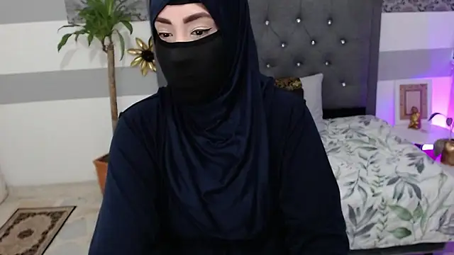 Snapshot of Jalima_sabag chatting on March 6, 7:32 pm Jalima sabag online show from March 6, 7:32 pm