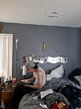 gifted723 online show from September 15, 2:39 pm