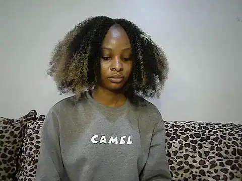 Snapshot of Toxique_ chatting on November 7, 12:05 pm Toxique online show from November 7, 12:05 pm