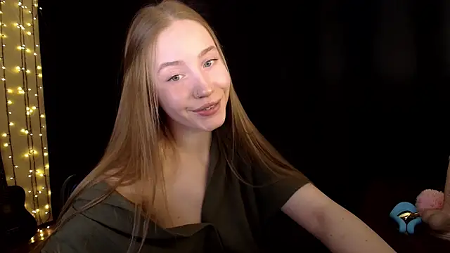 SindiWatsoon online show from February 9, 2:21 pm