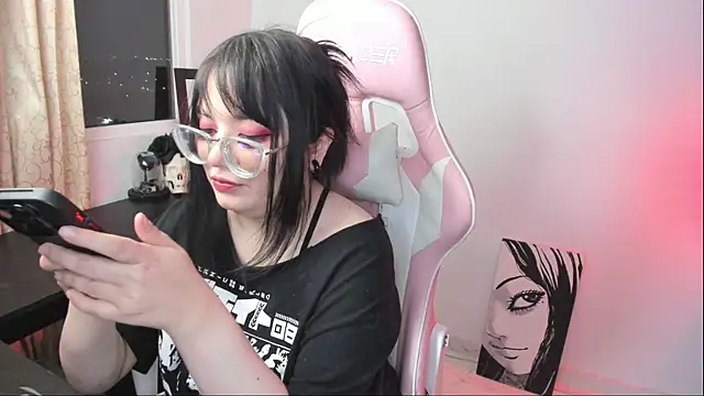 Snapshot of _hikaru_arimura chatting on February 4, 2:49 am  hikaru arimura online show from February 4, 2:49 am