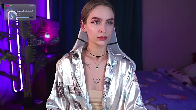 Kamila icee online show from October 19, 6:52 pm