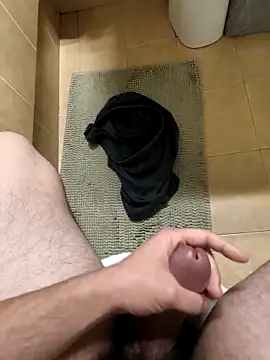 Snapshot of onbifeet chatting on February 18, 10:03 pm onbifeet online show from February 18, 10:03 pm