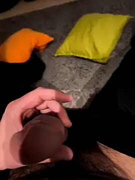 Snapshot of onbifeet chatting on February 23, 9:16 pm onbifeet online show from February 23, 9:16 pm