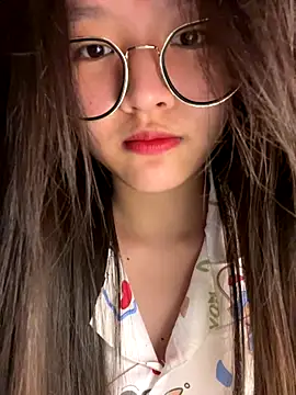 Krixxi22 online show from November 17, 4:46 pm