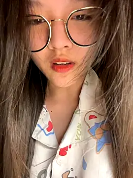 Krixxi22 online show from December 4, 4:16 pm