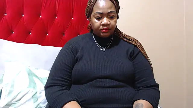 Snapshot of MIGHTYASSS chatting on November 11, 6:13 am MIGHTYASSS online show from November 11, 6:13 am