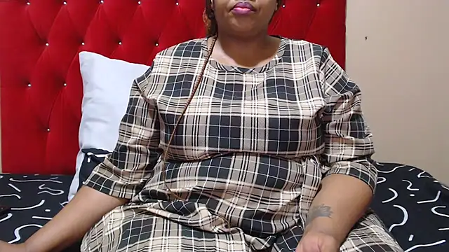 Snapshot of MIGHTYASSS chatting on November 16, 5:35 am MIGHTYASSS online show from November 16, 5:35 am