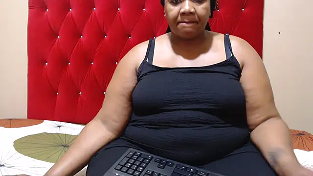 Snapshot of MIGHTYASSS chatting on December 21, 8:21 am MIGHTYASSS online show from December 21, 8:21 am