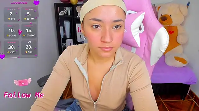 karla cute01 online show from October 14, 5:30 am