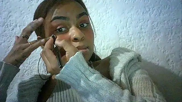 Bellabeltrann online show from December 22, 11:40 am