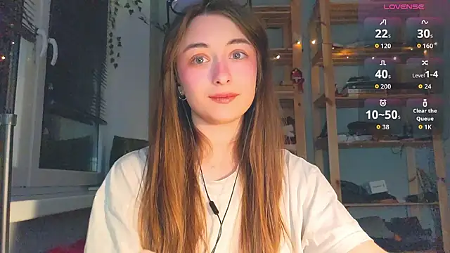 monlight  dana online show from March 15, 7:09 pm