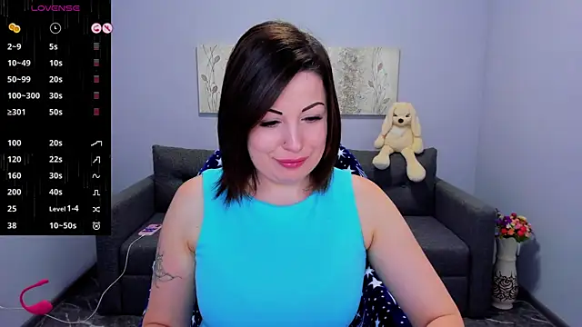 Emily Midlton online show from October 28, 7:23 am