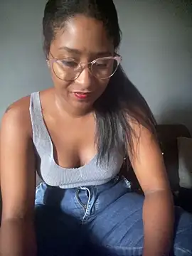 Berry Bans online show from March 22, 8:01 pm