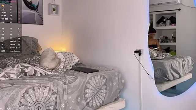 wendy alejo1712 online show from October 25, 10:48 pm