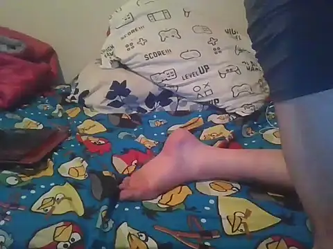 Snapshot of hungandtatted666 chatting on February 20, 3:01 am hungandtatted666 online show from February 20, 3:01 am