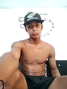 Demiansteven2 online show from November 24, 5:45 pm