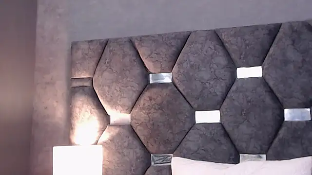 Snapshot of ScarletLenox chatting on November 18, 11:47 am ScarletLenox online show from November 18, 11:47 am