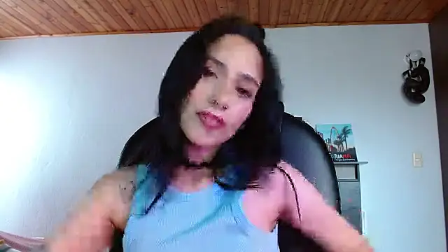 Snapshot of Ary_Pieerce chatting on October 20, 7:36 pm Ary Pieerce online show from October 20, 7:36 pm