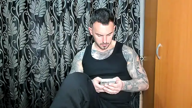 Jonmusclemaster online show from April 10, 7:51 pm