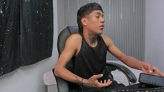 Alan Cute18 online show from February 12, 1:28 pm