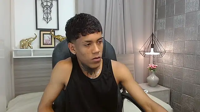 Alan Cute18 online show from February 17, 12:45 pm