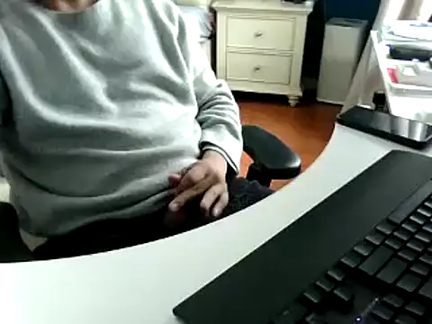 big-pig online show from February 12, 5:05 am