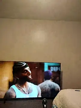 Oviedo174 online show from March 3, 12:00 pm