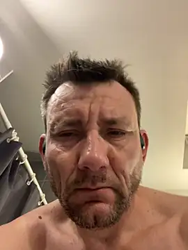 Snapshot of laputedudoc chatting on December 17, 5:46 am laputedudoc online show from December 17, 5:46 am