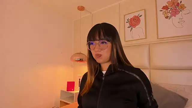 Aily Yozuko online show from March 19, 2:37 am