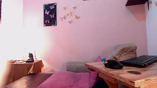 Snapshot of nicollejordan1 chatting on November 14, 11:35 pm nicollejordan1 online show from November 14, 11:35 pm