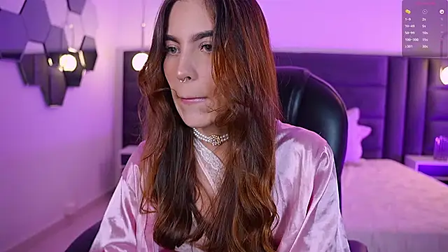 MarianneLane online show from March 11, 1:05 am