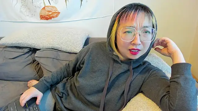 luxgray online show from January 30, 9:58 pm