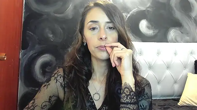 Snapshot of ScarletKings chatting on November 18, 10:03 pm ScarletKings online show from November 18, 10:03 pm