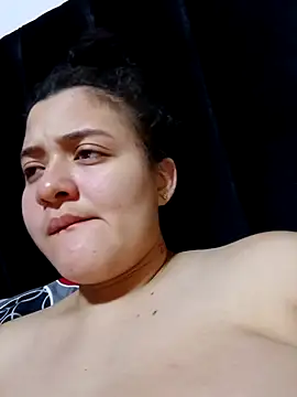 Liancy online show from February 23, 10:45 am